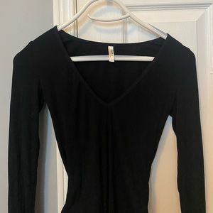 Talula Aritzia black v neck body suit